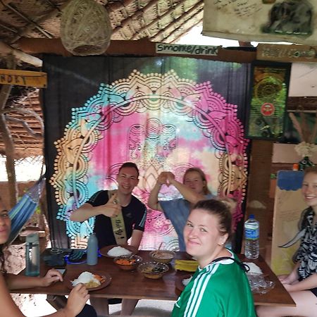 Sigiriya Rastha Hostel Ngoại thất bức ảnh