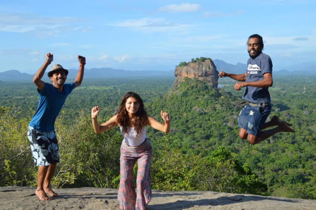 Sigiriya Rastha Hostel Ngoại thất bức ảnh