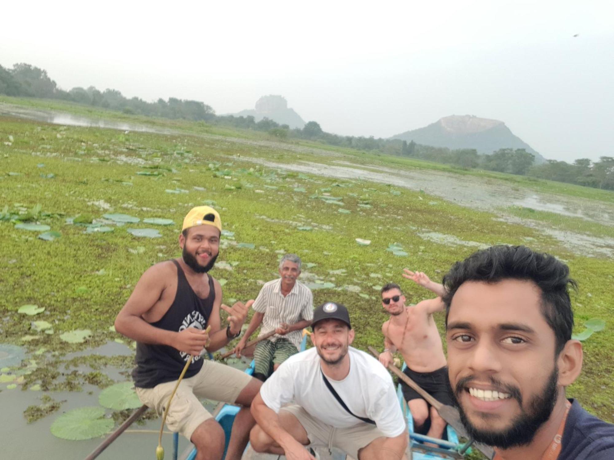 Sigiriya Rastha Hostel Ngoại thất bức ảnh